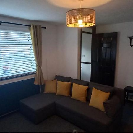6-Min Walk To New Cross Parking Long Stay Discounts Wolverhampton Luaran gambar